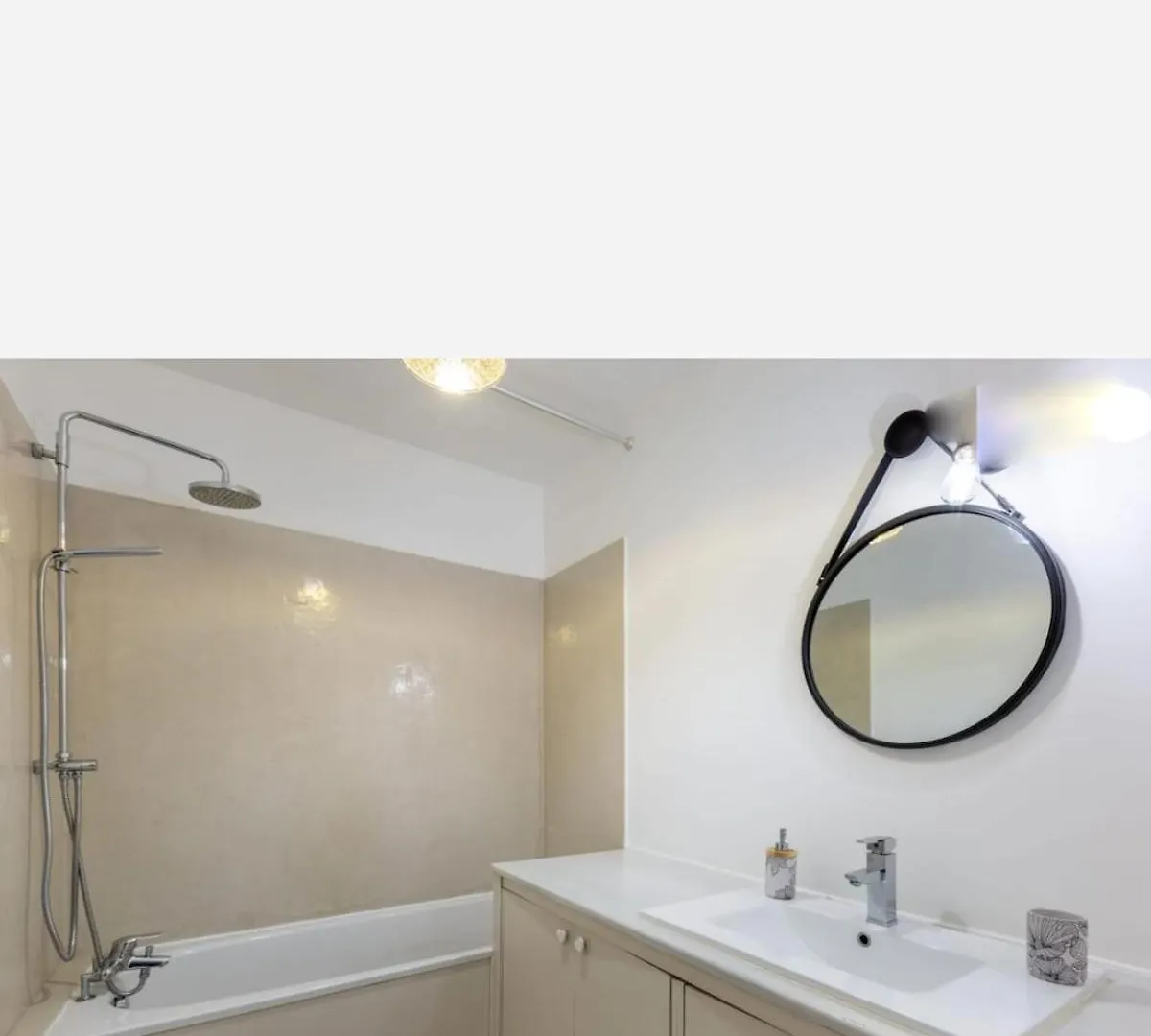 Le Collonges - Spacieux Pied A Terre Proche Lyon