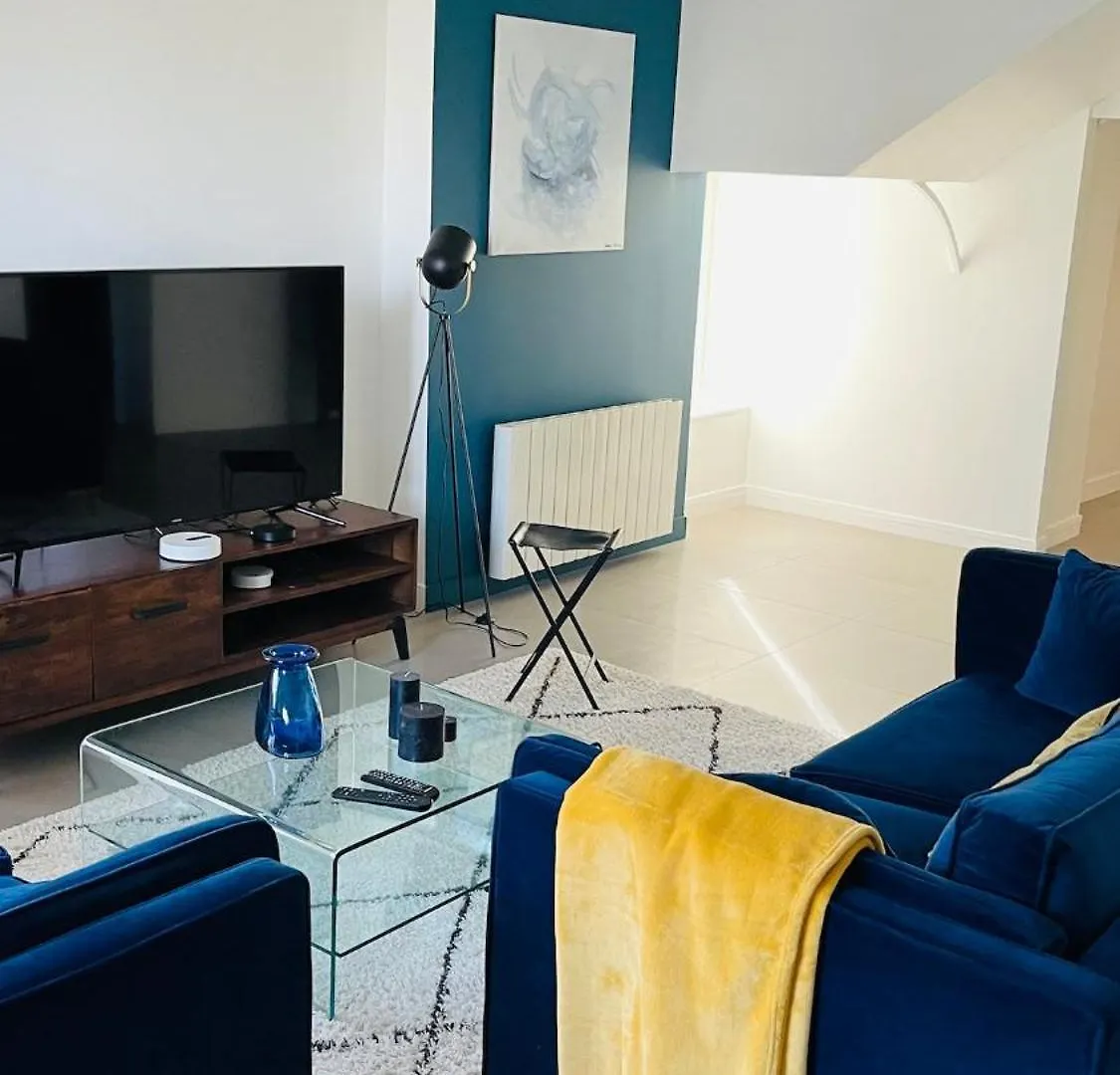 Le Collonges - Spacieux Pied A Terre Proche Lyon דירה Collonges-au-Mont-dʼOr